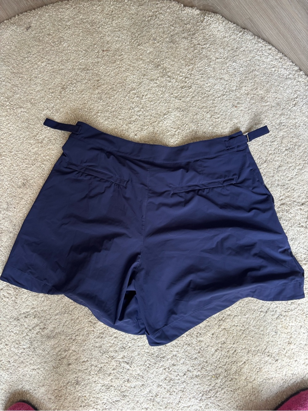 Navy High-Rise Buckle Bermuda Golf Shorts - Picture 3 of 3